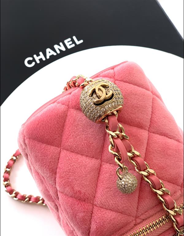 2026127215530923 600